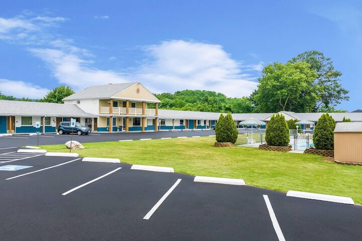 Econo Lodge Palmyra - Hershey