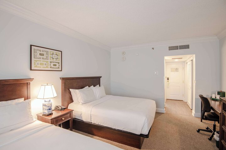 Room 64 of 166
