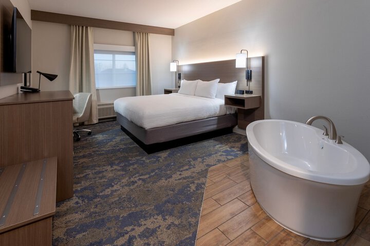 Room 21 of 25