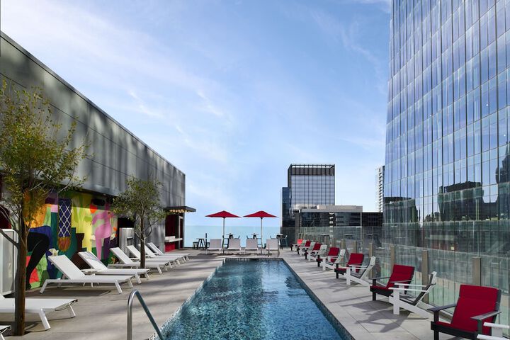 citizenM Austin Downtown