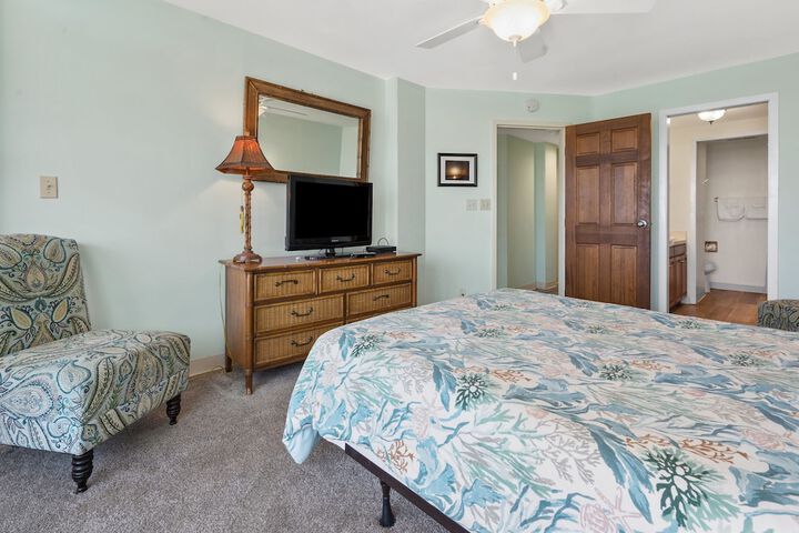 Room 25 of 40