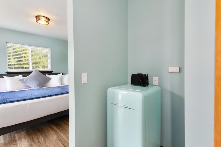 Breakwater Resort