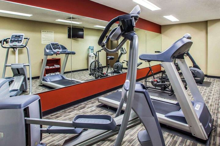 Quality Inn & Suites Peoria North