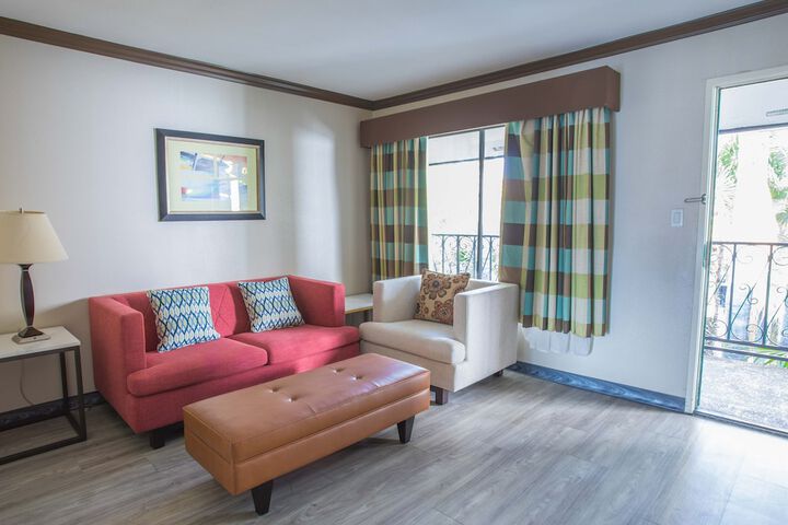 Room 40 of 54