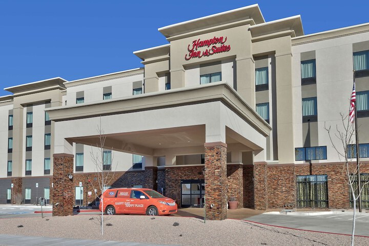 Hotel 2 of 43