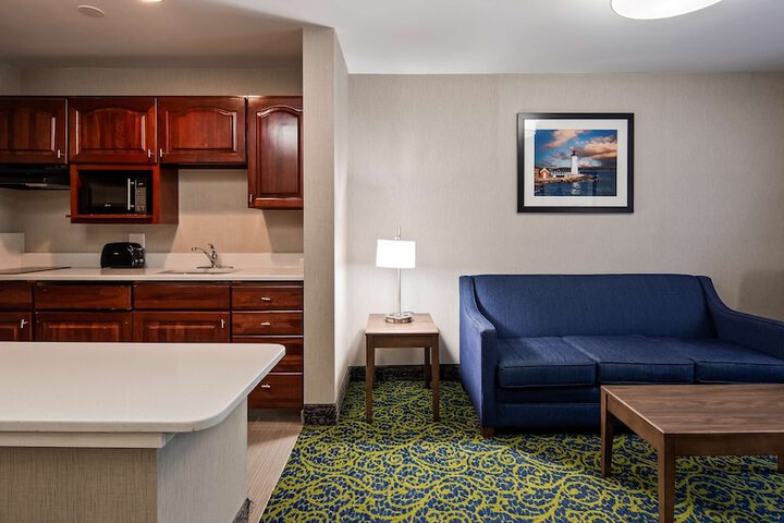 Room 13 of 52