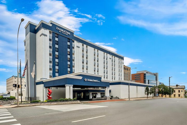 DoubleTree by Hilton Downtown Wilmington - Legal District