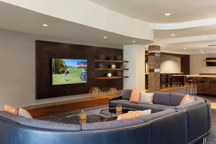 Courtyard by Marriott Madison West Middleton