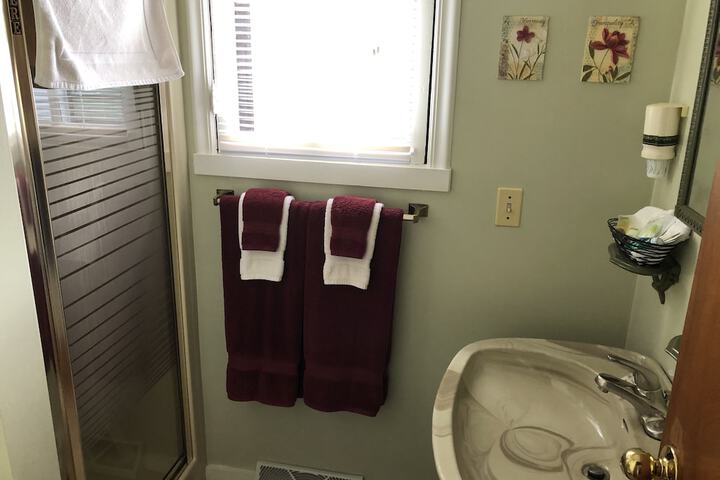 Room 21 of 36
