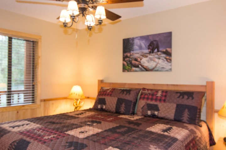 Upper Canyon Inn & Cabins