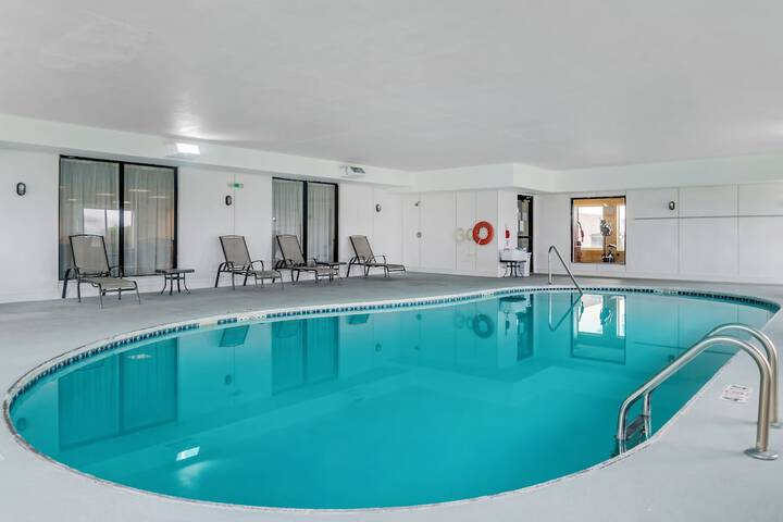 Comfort Suites Findlay I-75 near Sports Complex