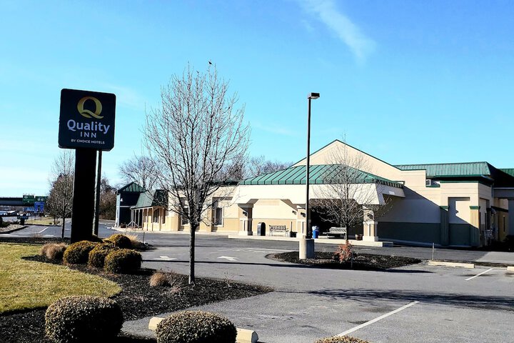 Hotel 6 of 55