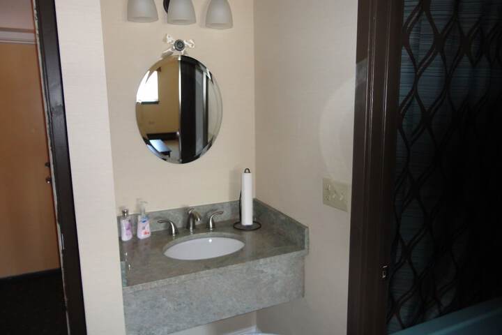 Room 20 of 20