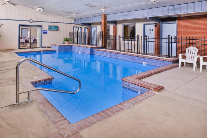 Pool 4 of 26