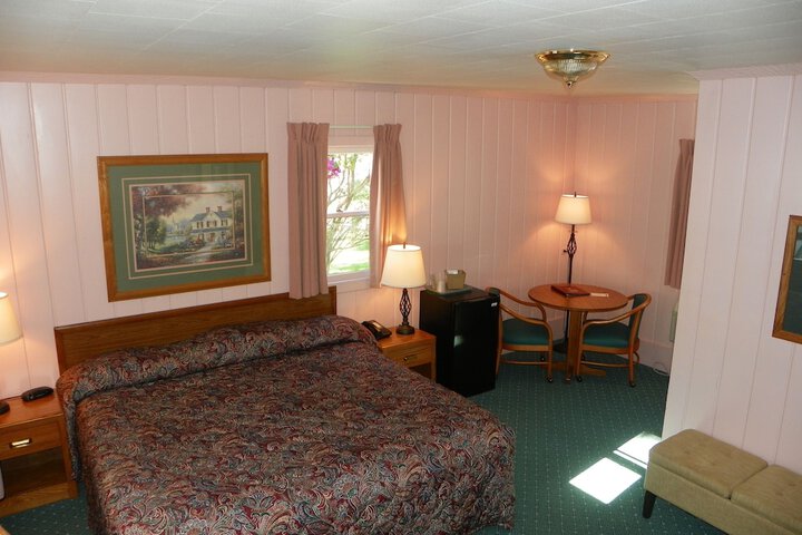 Room 21 of 29