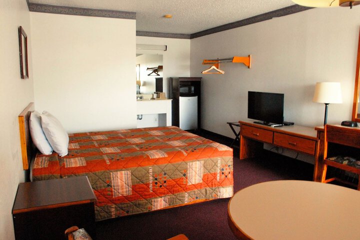 Room 23 of 30