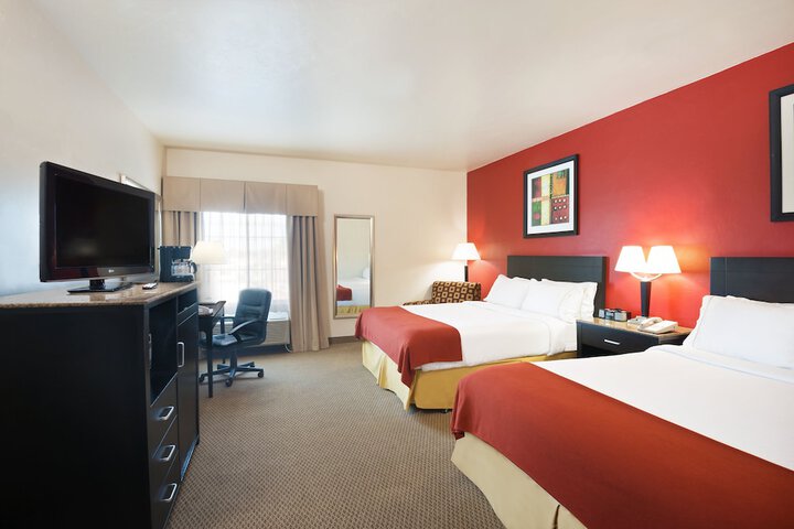 Room 14 of 29