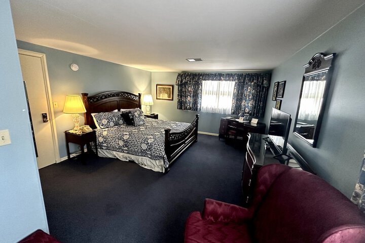 Montague Inn