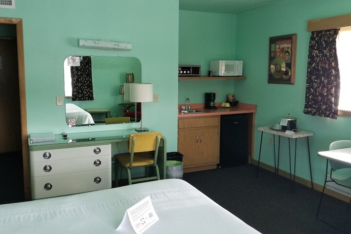 Room 69 of 75