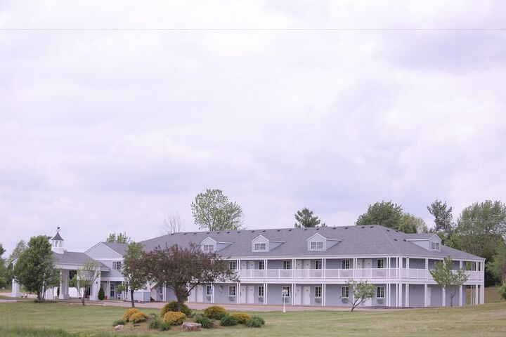 Madison Inn Lodge