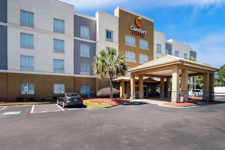 Hotel 6 of 62