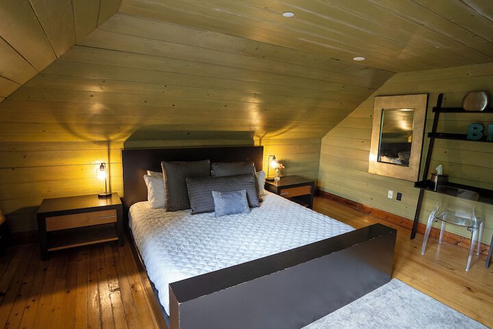 Room 20 of 63