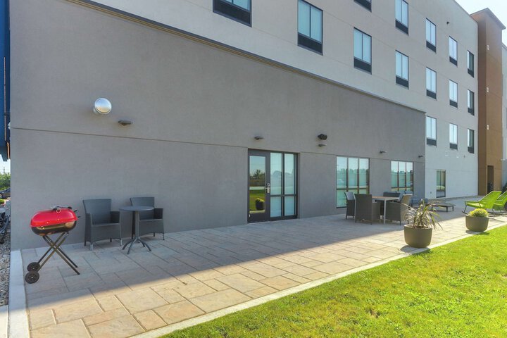 Terrace/Patio 18 of 20