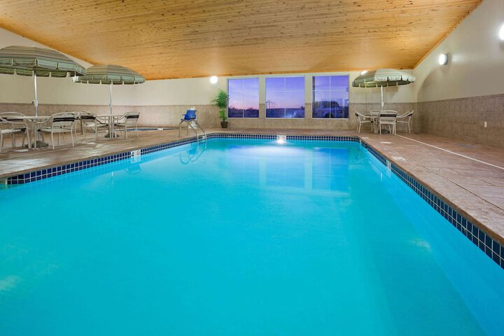 Pool 3 of 37