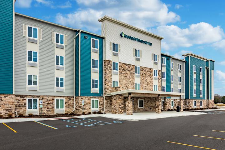 Hotel 2 of 23