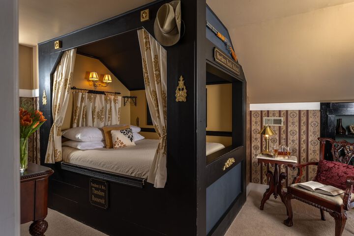 Room 92 of 116