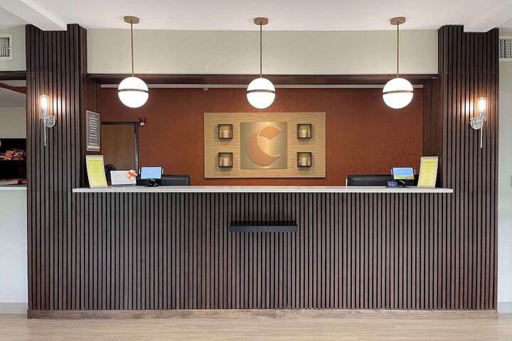 Hotel Interior 9 of 35