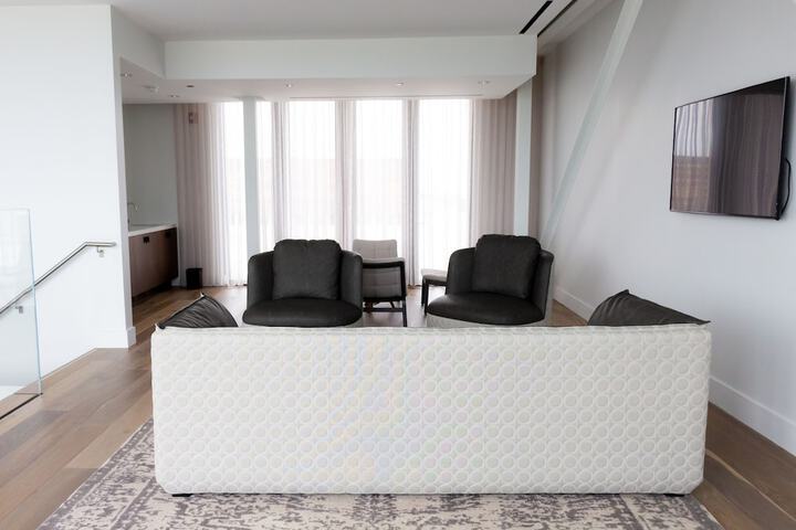 Room 34 of 55