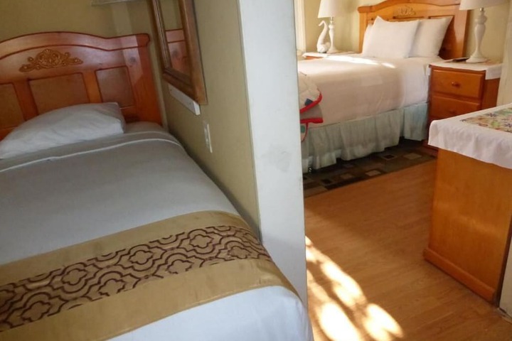 Room 37 of 44