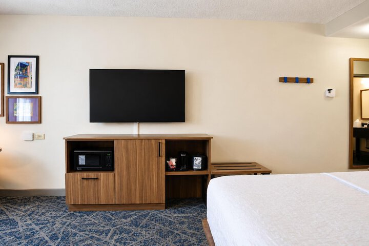 Hampton Inn Oxford / Conference Center