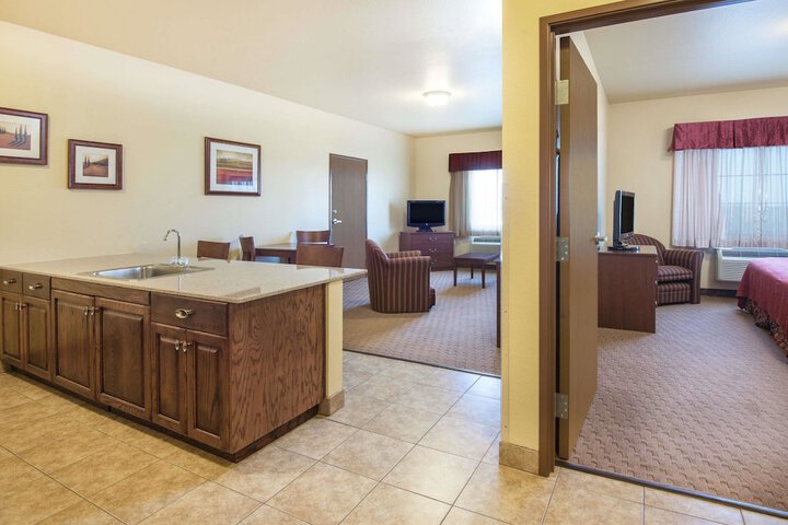 Room 14 of 15