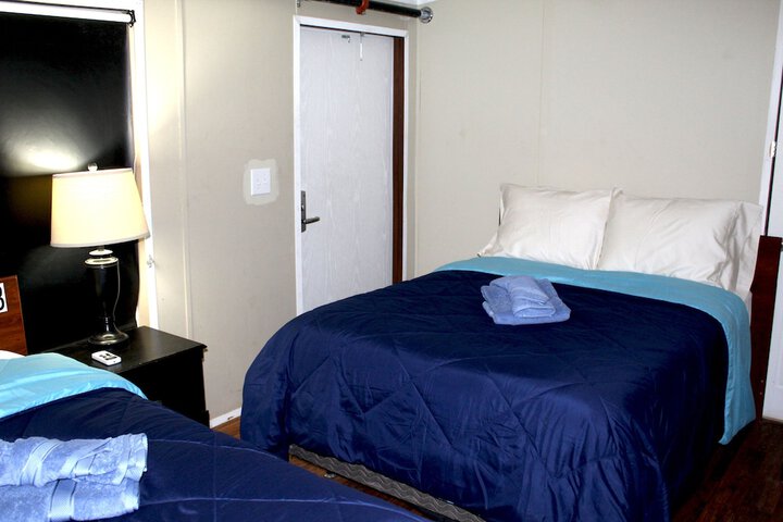 Room 21 of 49