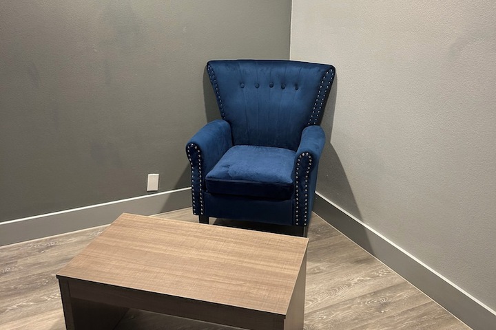 Room 42 of 76