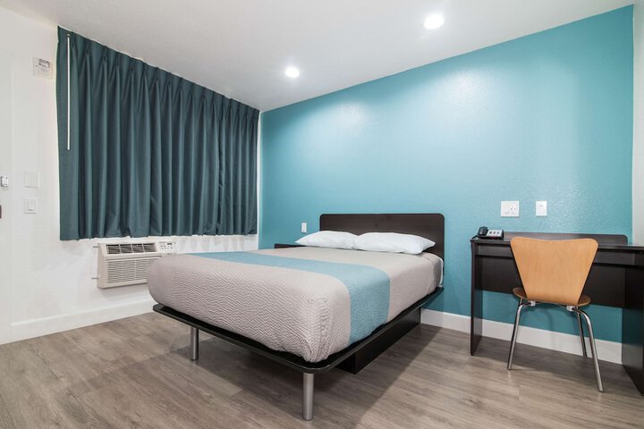 Motel 6 Moreno Valley - Riverside March Air Base