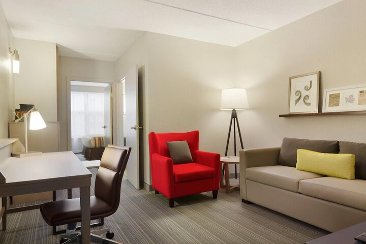 Country Inn & Suites by Radisson Champaign North, IL