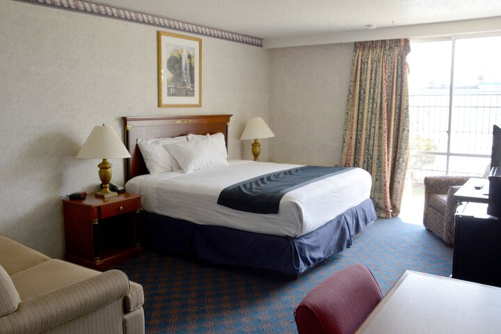 Room 18 of 51