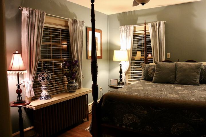 Room 46 of 89