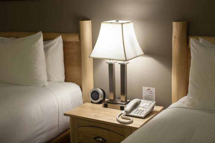 Swiss Chalet Motel