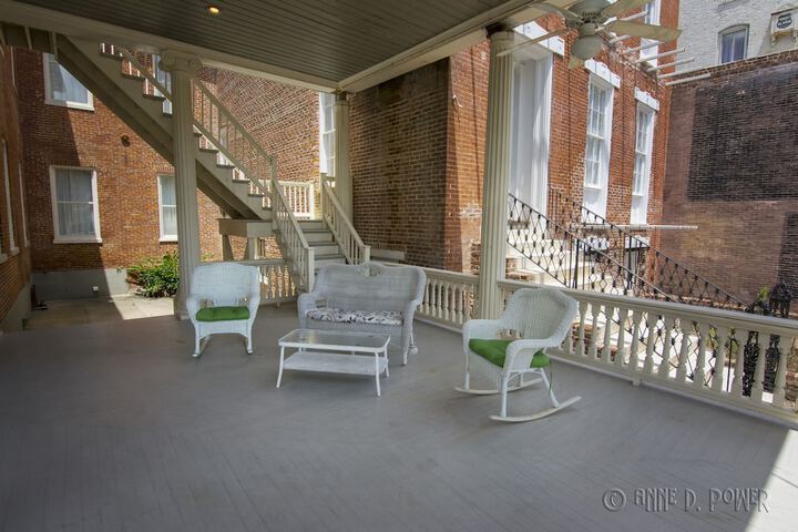 Terrace/Patio 138 of 142