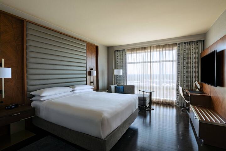 Room 40 of 69