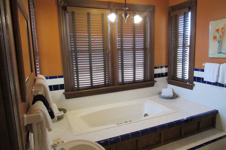 Carter House Inns