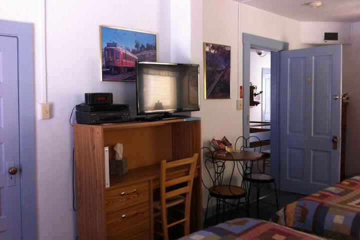 Pullman House Inn