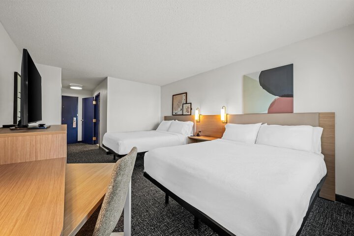 Spark by Hilton Cleveland Beachwood