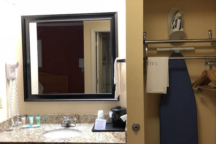 Millennium Inn