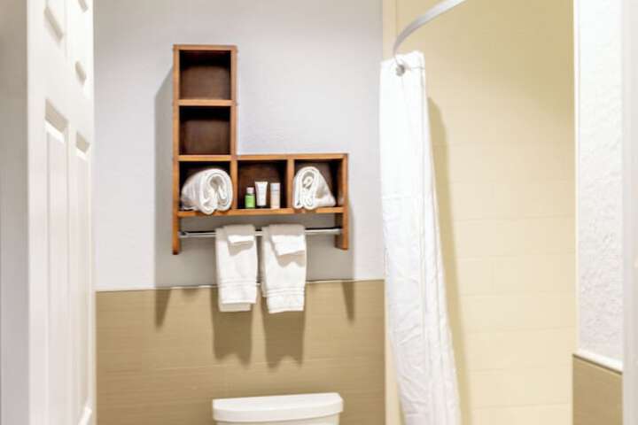 Azul Inn Houston Hobby Airport