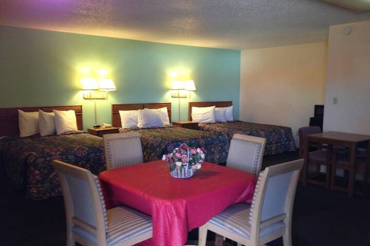 Room 3 of 14